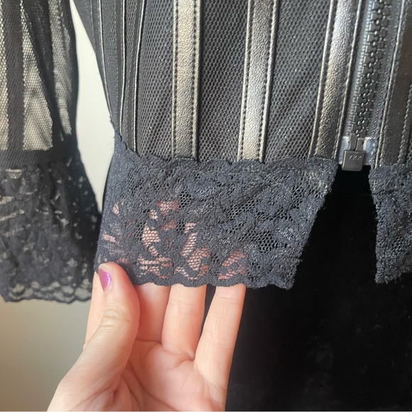 90s Mesh Jacket 8 - Picture 6 of 11